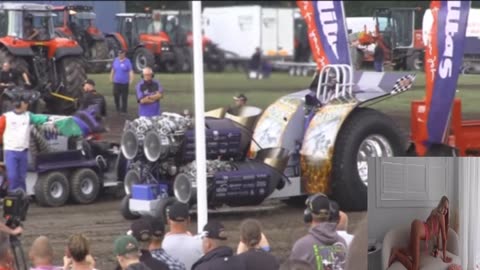 Sexy Big Big Power Tractor pulls