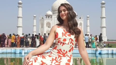 Miss Universe Great Britain at Taj Mahal