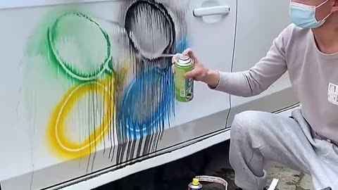 Transform Your Car's Appearance with Spray Paint Décor