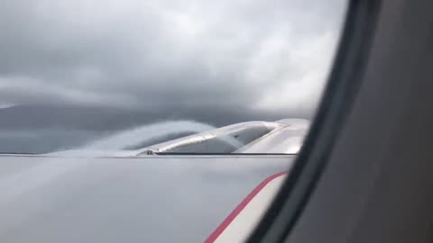 Passenger Plane Flies Too Low