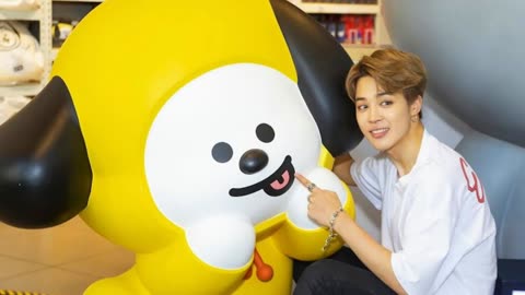 BTS Jimin’s CHIMMY Makes Unexpected Guest Appearance At Keshi’s Concert