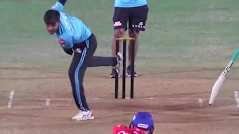 Unique bowling style