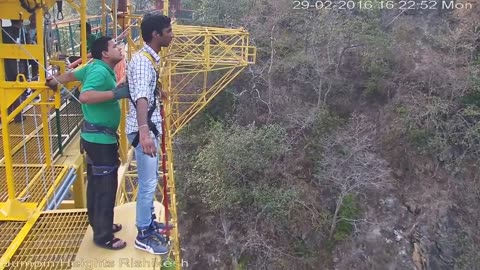 ## watch this video before doing bungee jump!!!