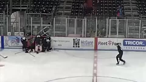 MtF Hockey-Playing Trans BRUTALIZES FtM Rival at the Rink