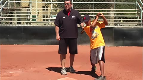 Hitting part 1 - Baseball Tips and Techniques featuring Coach Tom Waddell