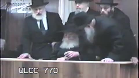 79 - 80. Farbrangen Yud Tes Kislev 5753 = י"ט כסלו תשנ"ג