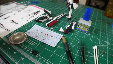 How to apply waterslide decals