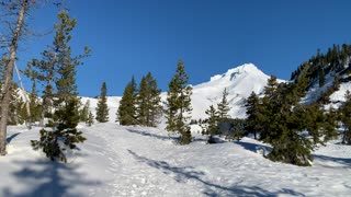 Amazing Snowy Summit Views – Mount Hood – Oregon – 4K