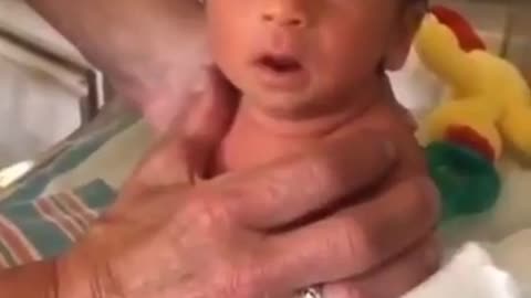 Newborn babies freak out after 2 vaccines!