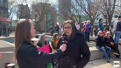 Katherine Kowalchuk with Lawyers 4 Truth speaks at the Calgary Freedom Rally