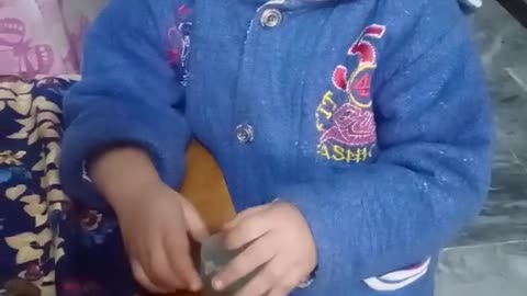 Pakistani cite kid| singing Happy birthday Song| simple people