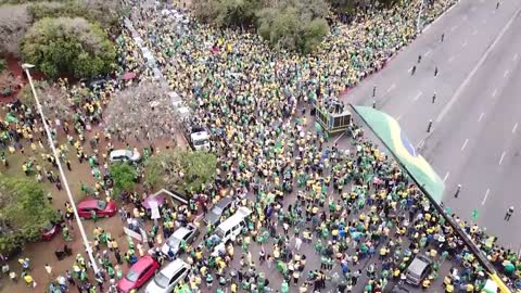 Hundreds of pro-Bolsonaro protesters call for military intervention in Brazil's capital | AFP