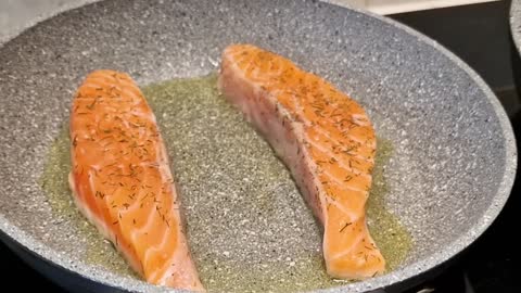 Easy healthy tagliatelle with salmon recipe
