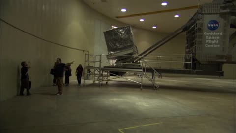 Seth Greens visits NASA goddard during a test of our centrifuge
