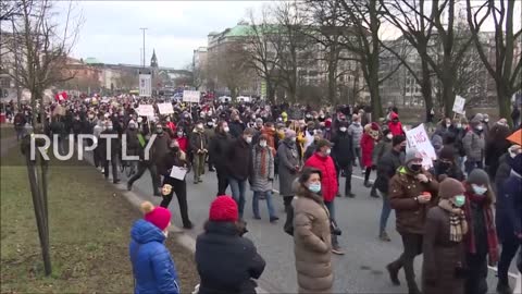 #Germany Hamburg Sees Largest Anti-Covid Protest To Date