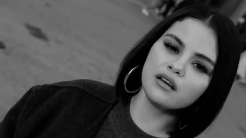 Selena Gomez x Coldplay: let somebody go