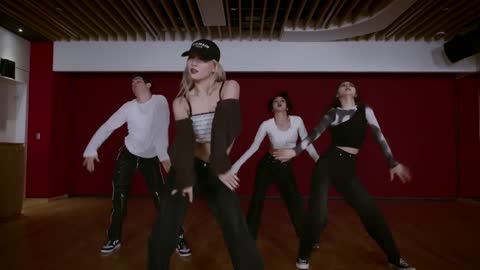 TWICE MOMO, CHAEYOUNG, TZUYU X Kiel Tutin “bloodline (Ariana Grande)” Dance Video