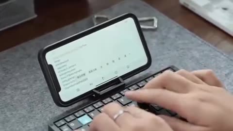 Portable Bluetooth Keyboard😎👌