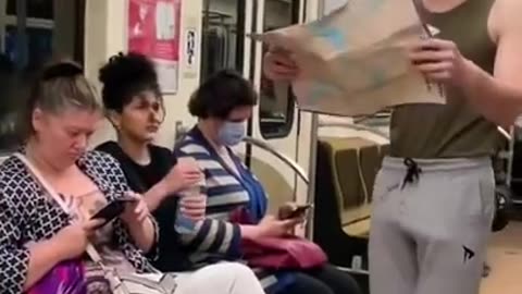 Bodybuilder subway parnk funny video