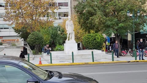 TREMENDA ESTATUA ATHENS GRECIA HELLES REPUBLIC