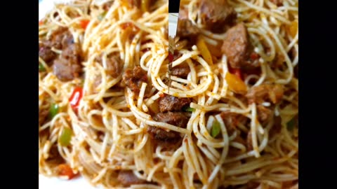 Easy And Quick Recipe To Make Spicy Spaghetti With Meat Cubes