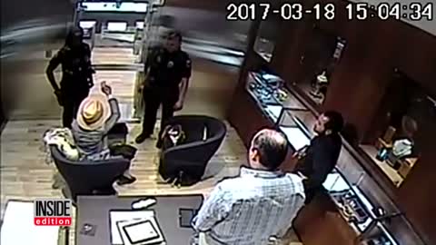 How This Quick-Thinking Jeweler Locked a Suspected Thief Inside