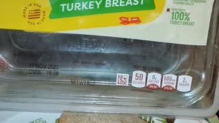 Eating Oscar Mayer Deli Fresh Smoked Turkey Breast, Dbn, MI, 12/11/23