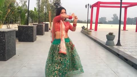 Bangla gaadi jhumke Kangna dance - Dance with Alisha -