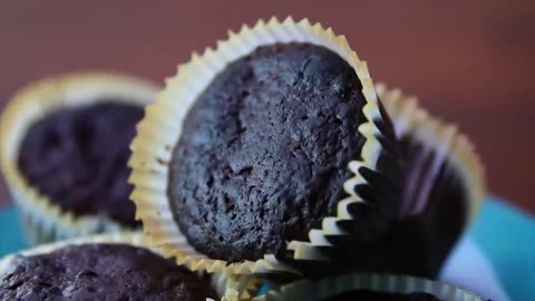 i can't believe zucchini are in these chocolate muffins!