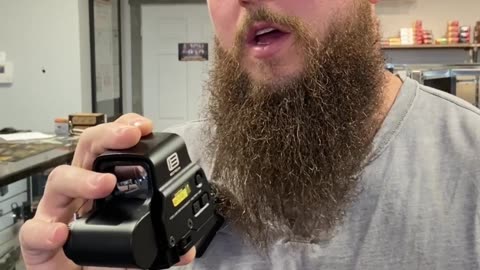 Spotting a FAKE EOTech