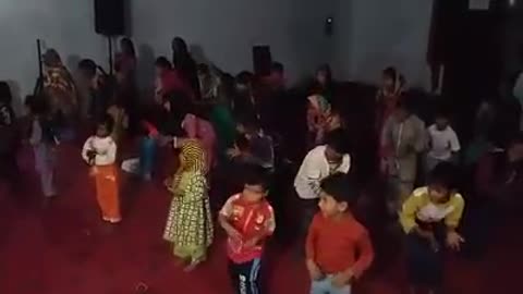 Ajude a manter a Escola Bíblica Dominical no Paquistão