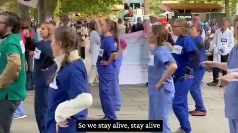 Doctors and Nurses Dancing for Climate Change Now