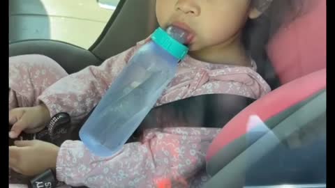 Child Locks Herself In Mom’s Car With Her Keys