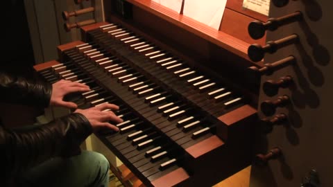 Organ music Sons of Skyrim song