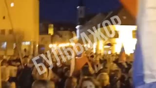 Thousands of Slovaks are chanting "Russia, Russia!"