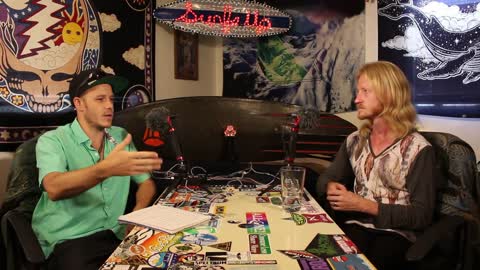 Surfs Up Podcast #10 | How to Balance Life & Entrepreneurship with Dmitriy Kozlov | Influex.com