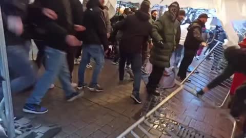 Protestors In Luxembourg force entry to "vaccinated only" Christmas market