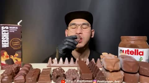 MUKBANG ASMR WORLD CHOCOLATE ICE CREAM PARTY DESSERT EATING SOUND FOOD