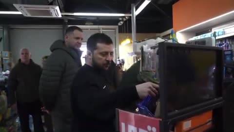 Zelensky and his team made a surprise visit to a gas station near Bakhmut today