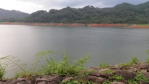 The tourist twins in Sempor Reservoir