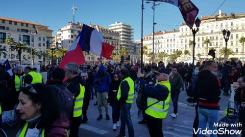 L'Union Sacrée, manifestation Csp et gilets jaunes, Toulon 15 Janvier 2022.