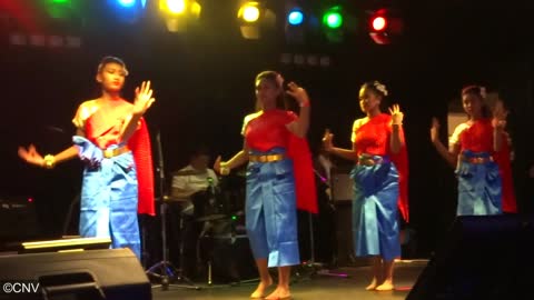 Khmer Saravan dance by Koun Khmer Apsara in Netherland