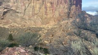 Central Oregon – Smith Rock State Park – CAUTION – Hike Misery Ridge at Your Own Risk – 4K