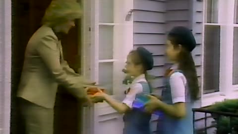 November 1991 - Girl Scout Cookies Public Service Announcement