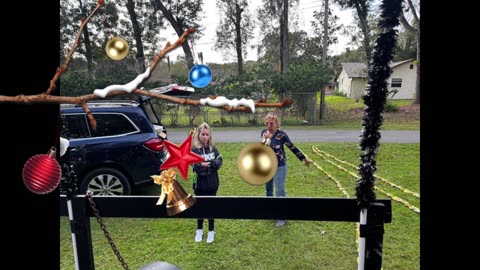 Hernando Republicans building the Christmas Float