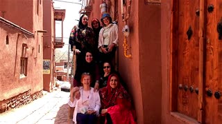 ABYANEH Traditional Historical Village / Road Trip from Kashan to Isfahan / Iran Travel Vlog