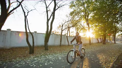 New Research Reveals That Exercise Benefits Women More Than Men