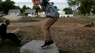 Slowmo backflip