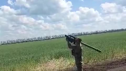 Shooting down the enemy reconnaissance UAV "Supercam" with a MANPADS