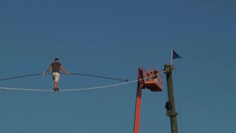 Daredevil says he's ready for Chicago skyscraper tightrope walk
